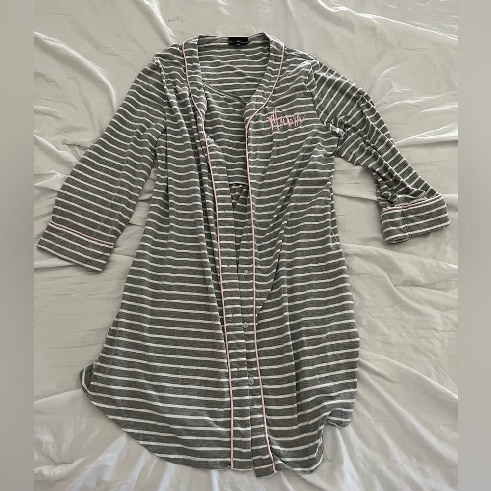 Used Medium Longsleeve Button-up Nightgown Maternity/Breastfeeding